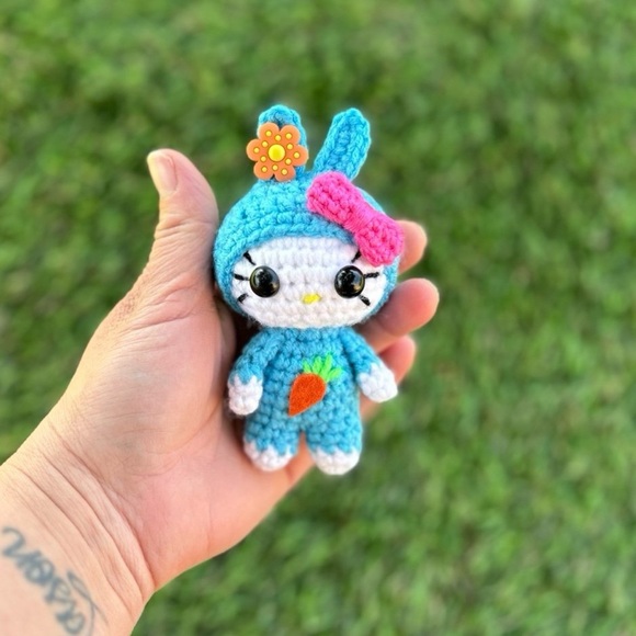 Hello Kitty - Picture 4 of 4